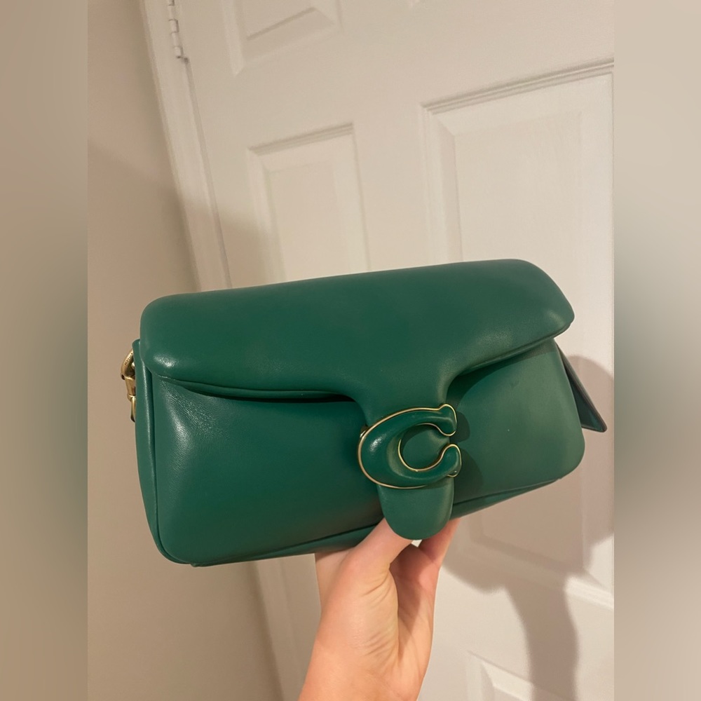 Pillow Tabby Shoulder Bag 26 Coach
